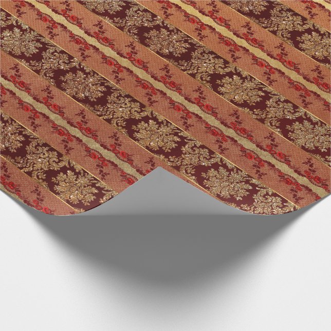Royal Grungy Gold Red Lace Floral Geschenkpapier (Ecke)