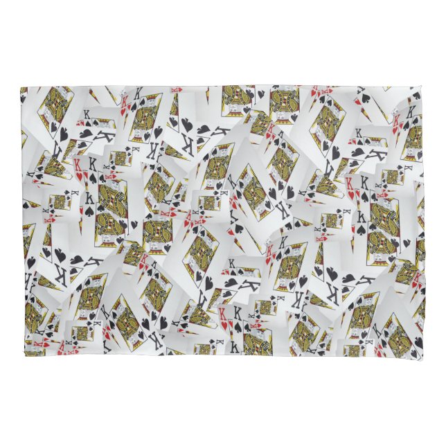 "Royal Layer: A Stack of Kings Poker Cards" Kissenbezug (Vorderseite)