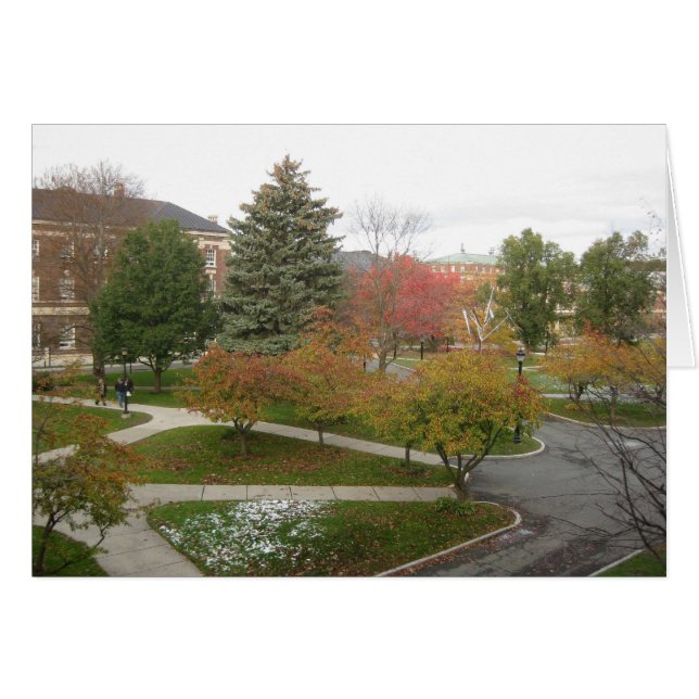 RPI-Campus als Schnee im Oktober schmilzt (Vorderseite (Horizontal))