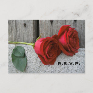 RSVP für rote Rosen und Holzverheiratung Karte
