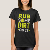 Rub dir etwas Schmutz auf dem Softball Player Pitc
