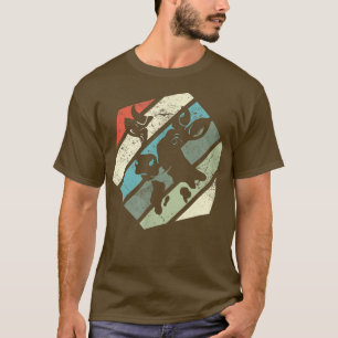 Rübenkuh vor dem geröteten Magenmagen für Bauer T-Shirt