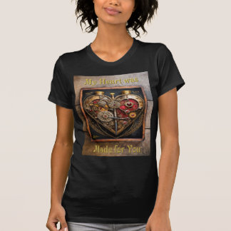 Rubine und Getriebe der Heart Steampunk Serie T-Shirt