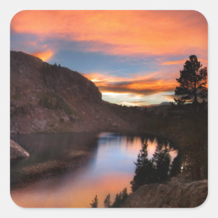 Ruby Lake Sunset - John Muir Trail - Sierra Nevada Quadratischer Aufkleber
