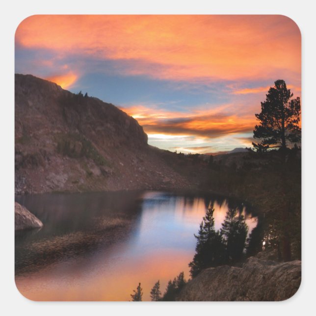 Ruby Lake Sunset - John Muir Trail - Sierra Nevada Quadratischer Aufkleber (Vorderseite)