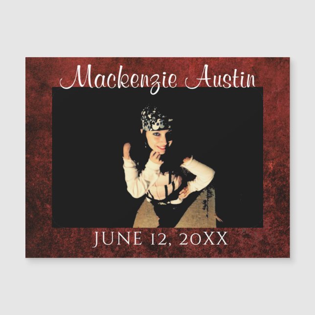 Ruby Red Crimson Foto Abschluss Keepake Magnet (Vorderseite)