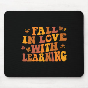 Rückgang der Liebe mit Lehrer rückläufig als Mousepad