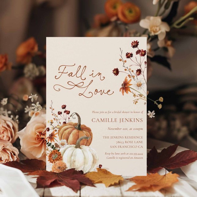 Rückgang der Liebe Rustikales Pumpkin-Brautparty Einladung (Fall in Love Rustic Autumn Bridal Shower invitation)