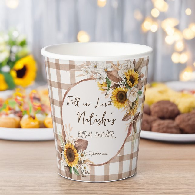 Rückgang der Sonnenblumen in der Liebe Brautparty Pappbecher (Fall in love sunflowers brown gingham country bridal shower  personalized paper cups)