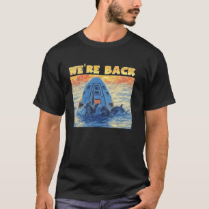 Rückkehr von Astronauten von der Raumstation mit D T-Shirt
