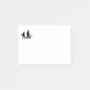 Rückkehr zur Schule - Silhouette Kinder gehen Post-it Klebezettel