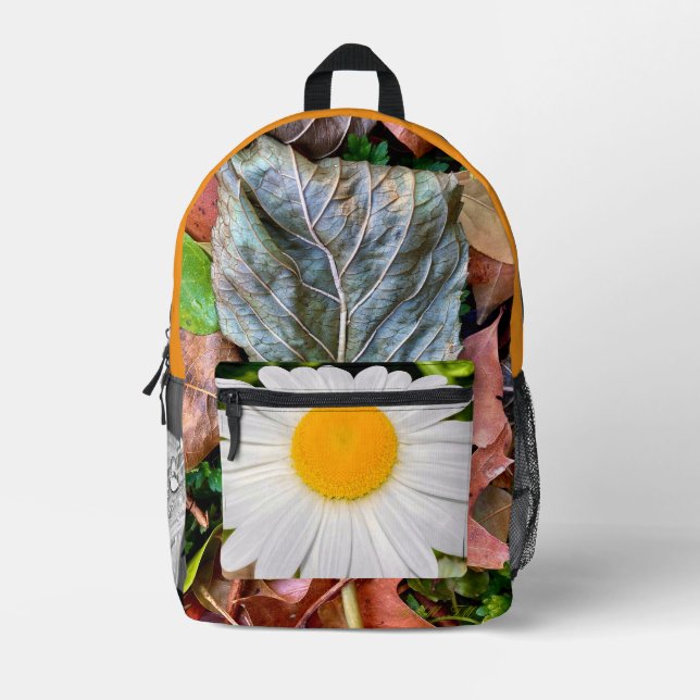 Rucksack feiert die Herbstsaison. (Vorderseite)