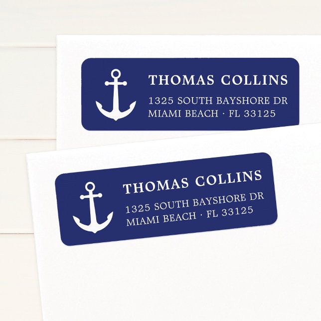 Rücksendeadresse der Nautischen Marine und des Wei (Modern, nautical, navy blue return address label featuring white anchor and elegant typography.)