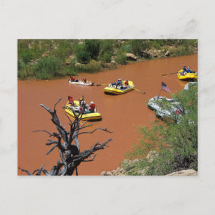 Ruder angetriebene Flösse machen zu den Colorado Postkarte