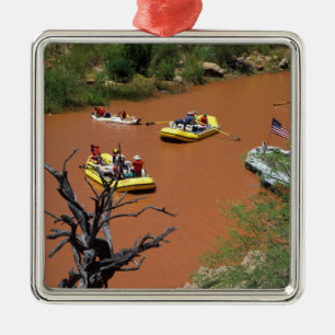 Ruderboot-Flöße fahren in den Colorado River ein Ornament Aus Metall