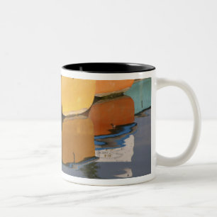 Ruderboote in Henley-on-Thames auf dem Themse-Flus Zweifarbige Tasse