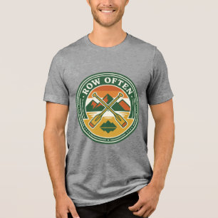 Rudere oft Vintage gekreuzte Ruder Berg Abzeichen Tri-Blend Shirt