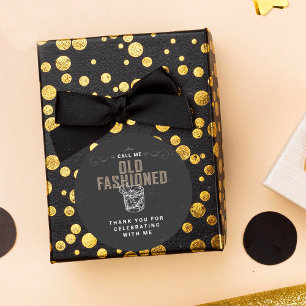 Rufen Sie den altmodischen Whiskey-Cocktail zum Ge Runder Aufkleber