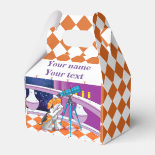 Rufous-beige-Welpe und Teleskop im Schloss Geschenkschachtel