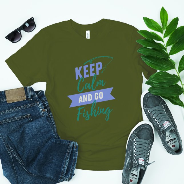 Ruhe behalten und fischen gehen T-Shirt (Von Creator hochgeladen)