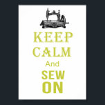 Ruhe behalten und nähen poster<br><div class="desc">Das ist das klassische Kriegsposter "Keep Calm and Carry On", umformuliert in "Behalt Calm and Sew On". Ich habe die Krone an der Spitze in eine Nähmaschine gewechselt, Dies ist ein niedlicher Einschlag auf die behalten ruhigen Designs, und macht schöne Geschenke für alle, die Lieben nähen . Ruhe behalten ist...</div>