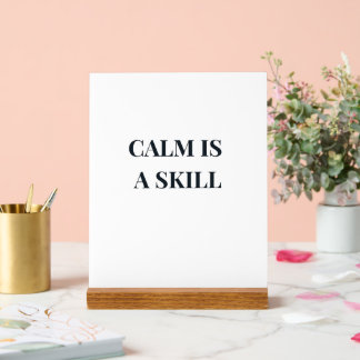 Ruhe ist eine Fähigkeit Minimalistische Typografie Acrylschild