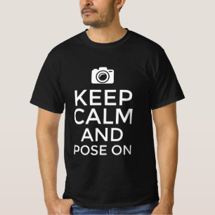 Ruhe und Pose behalten T-Shirt