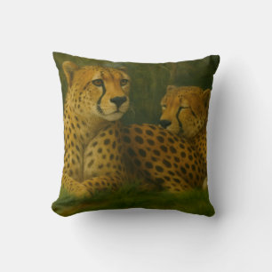 Ruhen des Cheetah Duo in der Waldlandschaft Kissen