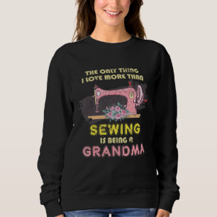 Ruhende alte Frauen Nähmaschine Oma Nähmaschine Sweatshirt