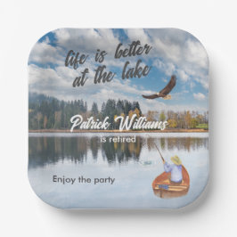 Ruhestandsfischerei am Seeufer Pappteller