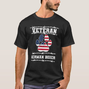 Ruhestätten von Hunden in Veteranen T-Shirt