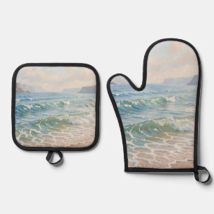 Ruhige Ozeanwellen stürzen auf den sandigen Strand Ofenhandschuh & Topflappen-Set