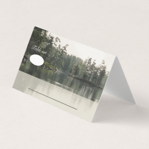 ruhige, rustikale Seen Evergreens Reflexzeit