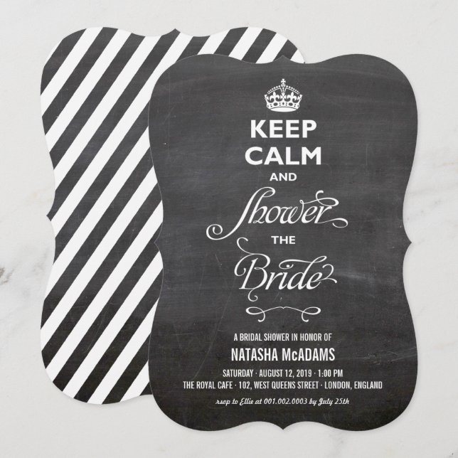 Ruhige und duschende Lage auf der sonnigen Tafel d Einladung (Vorne/Hinten)