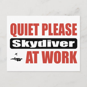 Ruhiger Skydiver am Arbeitsplatz Postkarte