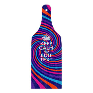 Ruhiges und Behalten Sprichwort auf mehrfarbigem S Schneidebrett