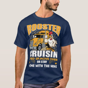 Rumpf-Kreuzfahrtfahrzeug-Fahrer beschleunigen Über T-Shirt