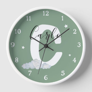 Rund weiße Holzuhr mit Monogramm für das Kinderzim Uhr