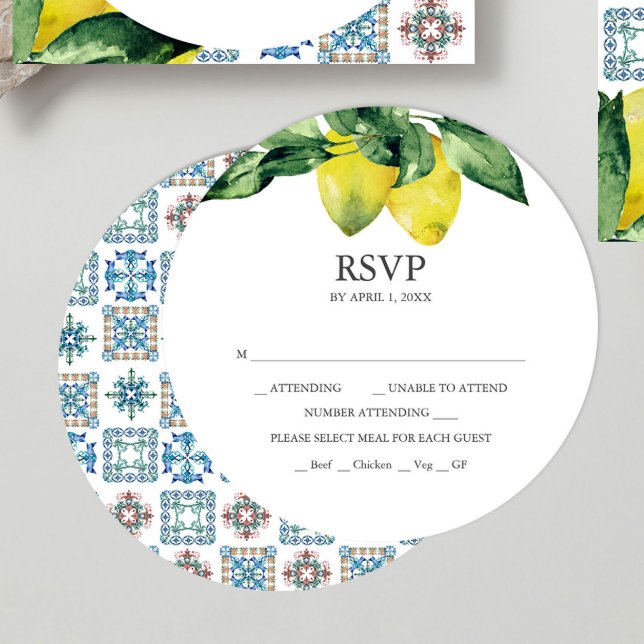 Runde Lemon RSVP-Karte stapelbare Einladungen (RSVP card lemon and Amalfi tile design for stacked wedding invitation theme. )
