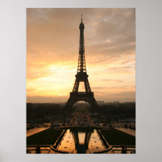 Rundeiffel bei Sonnenaufgang vom Trocadero Poster