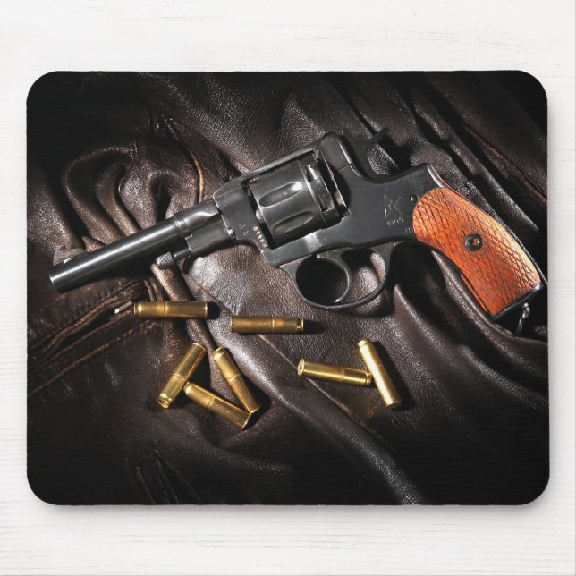 Russe Nagant Revolver 1895 Mousepad (Vorne)