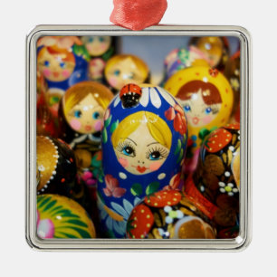 Russische Nesting Dolls Ornament Aus Metall