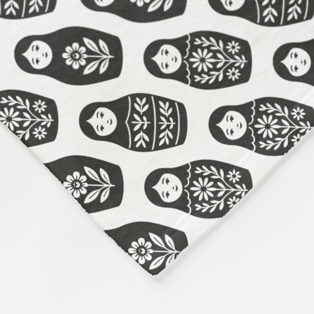 russische Puppen Fleecedecke (Ecke)