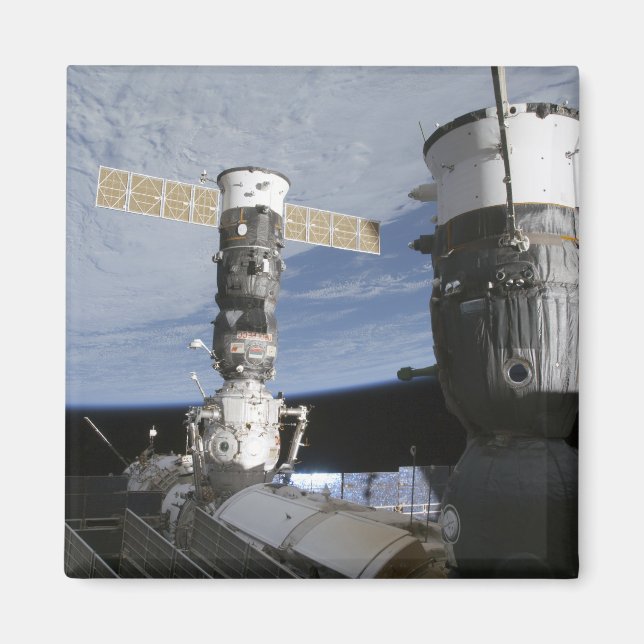 Russische Sojus- und Progress-Raumfahrzeuge Magnet (Vorne)