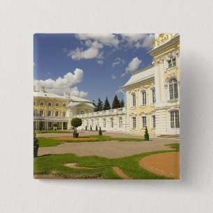 Russland. Petrodvorets. Peterhof-Palast. Peter der Button