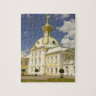 Russland. Petrodvorets. Peterhof-Palast. Peter der Puzzle