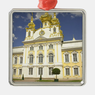 Russland. Petrodvorets. Peterhof-Palast. Peter der Silbernes Ornament