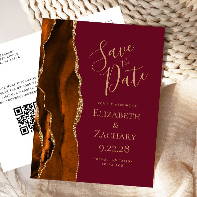 Rust Gold Agate Burgundy QR Code Save the Date Ankündigungspostkarte (Von Creator hochgeladen)