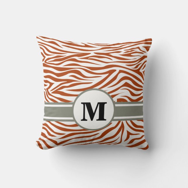 Rust Red Safari Zebra mit Monogram Kissen (Vorderseite)