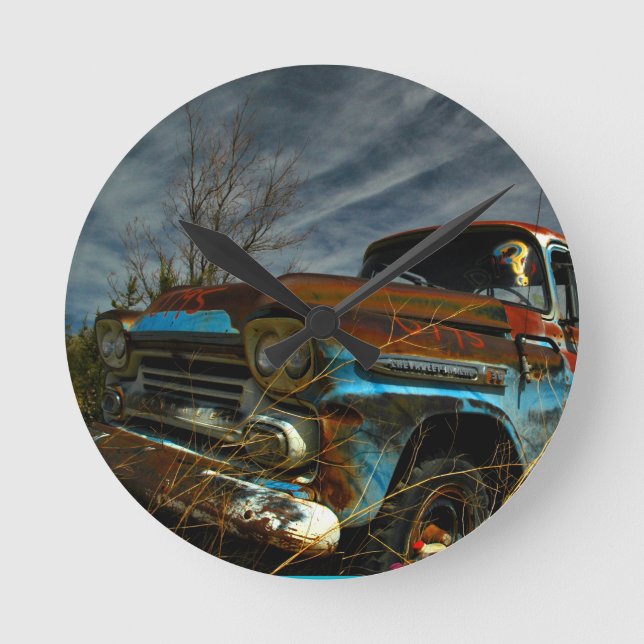 Rusted Apache Runde Wanduhr (Vorderseite)
